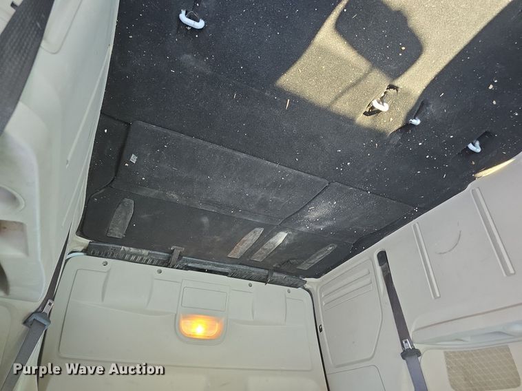 image for item DM1643 2017 Dodge  Grand Caravan SXT van