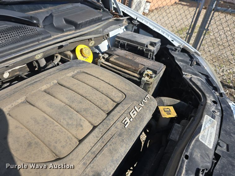 image for item DM1643 2017 Dodge  Grand Caravan SXT van