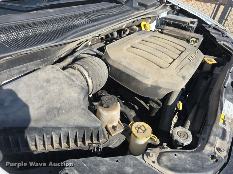 image for item DM1643 2017 Dodge  Grand Caravan SXT van