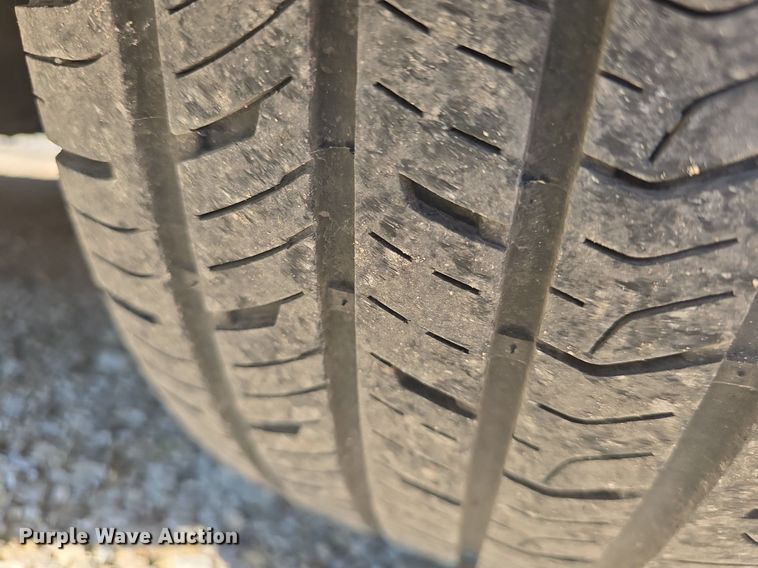 image for item DM1643 2017 Dodge  Grand Caravan SXT van