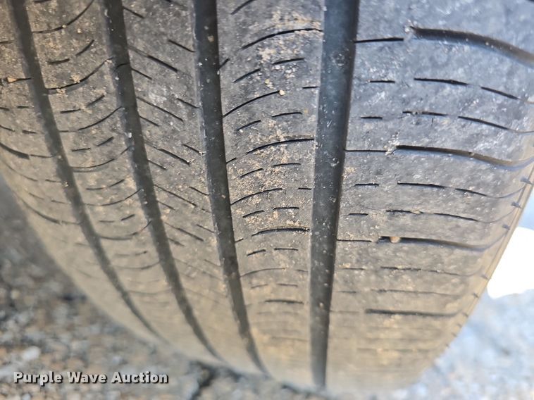 image for item DM1643 2017 Dodge  Grand Caravan SXT van