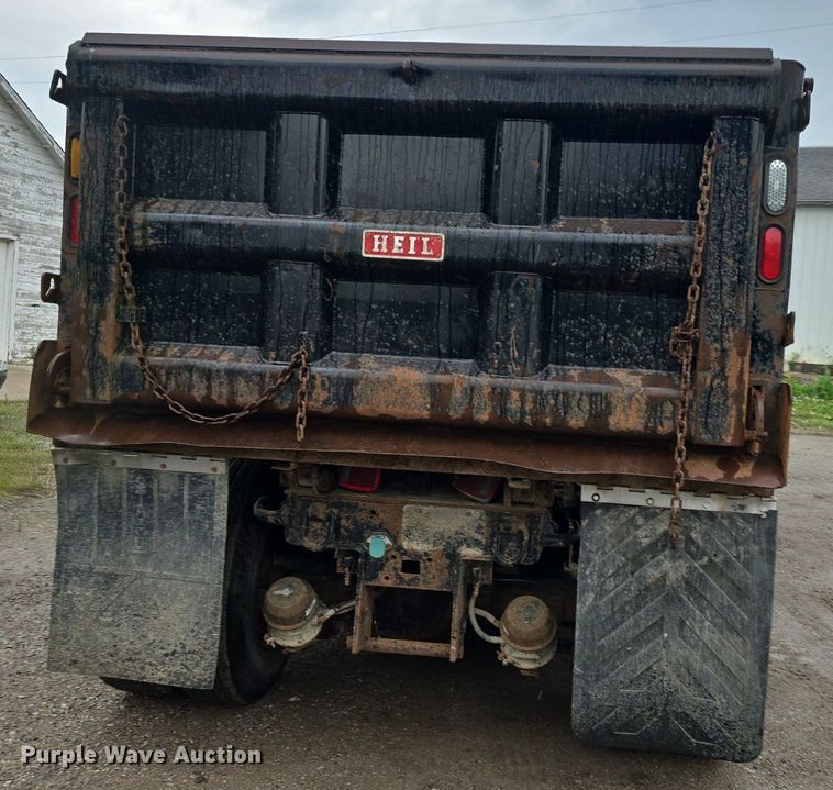 image for item DM1644 2006 International 7400 dump truck