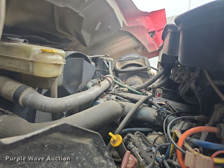 image for item DM1644 2006 International 7400 dump truck