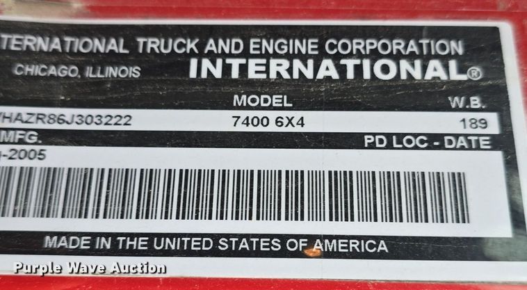 image for item DM1644 2006 International 7400 dump truck