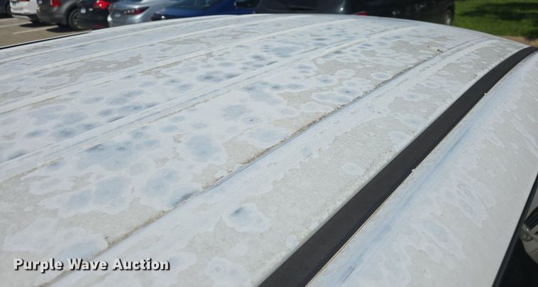 image for item DM1647 1999 Plymouth  Voyager van