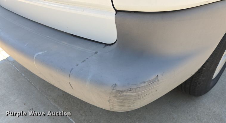 image for item DM1647 1999 Plymouth  Voyager van