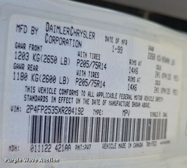 image for item DM1647 1999 Plymouth  Voyager van