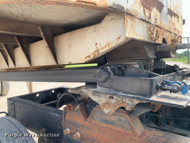 image for item DM7850 1992 Lufkin SD-31 end dump trailer