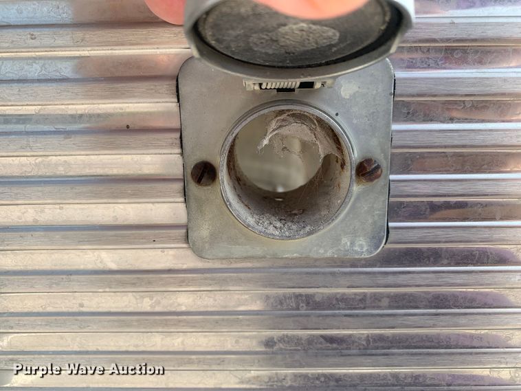 image for item DM7851 1991 Mack RD690S semi truck