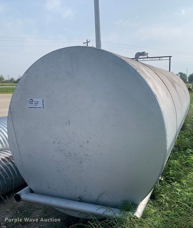 image for item DM7852 Fuel tank