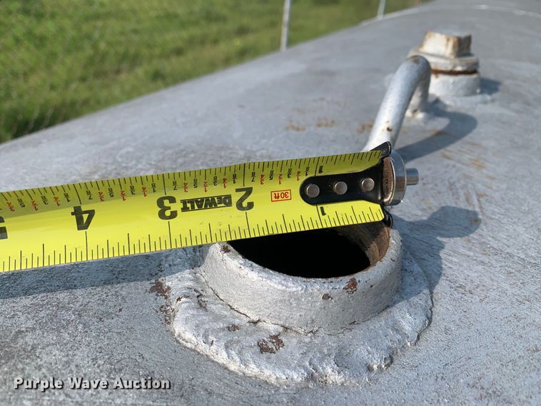 image for item DM7852 Fuel tank