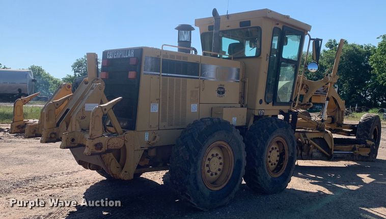 image for item DM7861 2001 Caterpillar 140H  motor grader