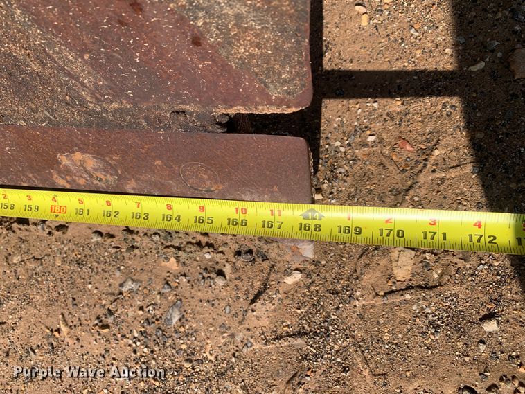 image for item DM7861 2001 Caterpillar 140H  motor grader