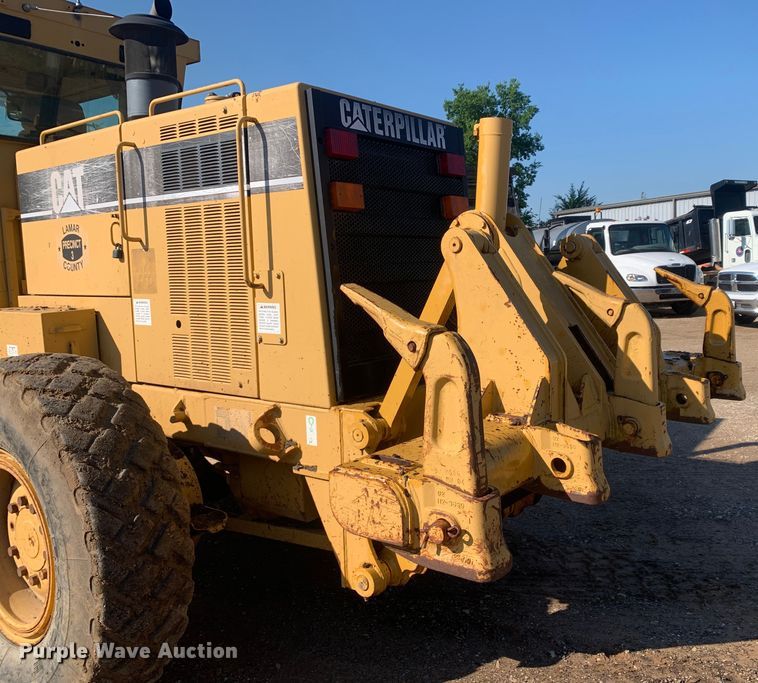 image for item DM7861 2001 Caterpillar 140H  motor grader