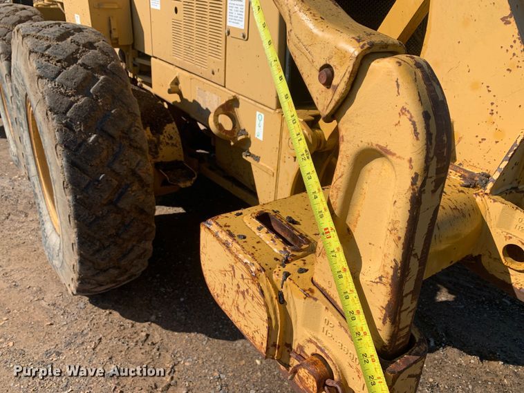 image for item DM7861 2001 Caterpillar 140H  motor grader