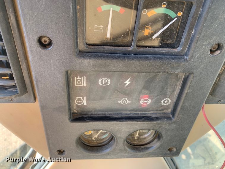 image for item DM7861 2001 Caterpillar 140H  motor grader