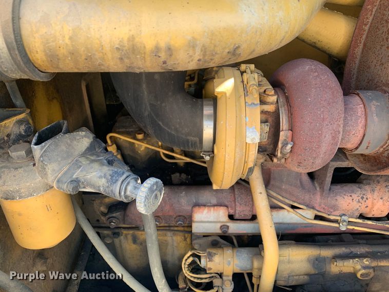 image for item DM7861 2001 Caterpillar 140H  motor grader