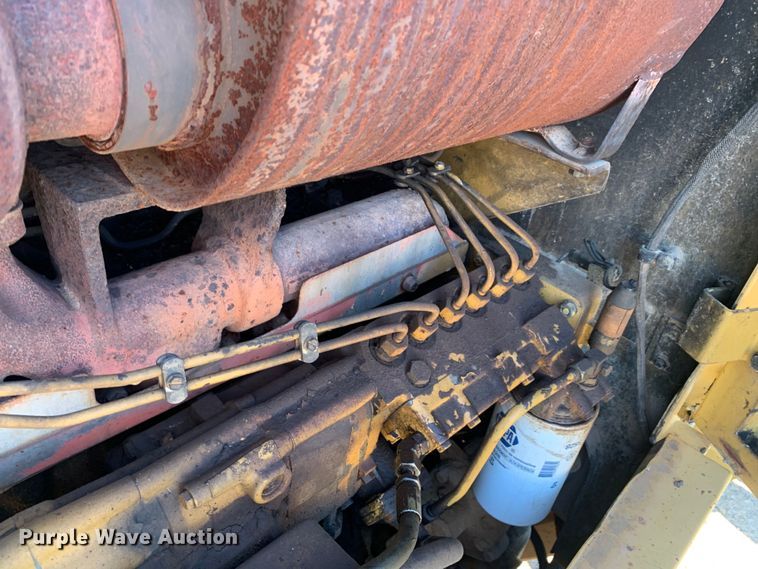 image for item DM7861 2001 Caterpillar 140H  motor grader