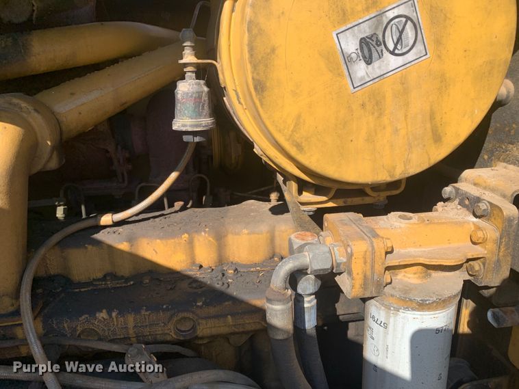 image for item DM7861 2001 Caterpillar 140H  motor grader