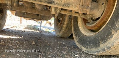 image for item DM7861 2001 Caterpillar 140H  motor grader