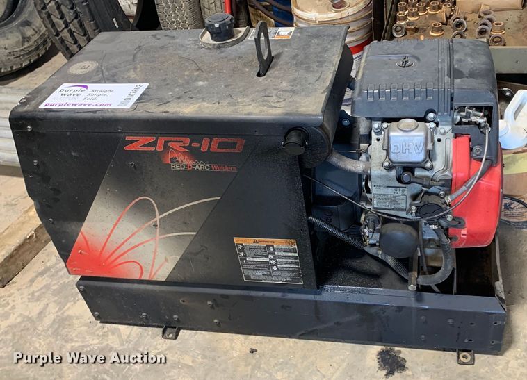image for item DM7862 Red-D-ARC ZR-10 welder