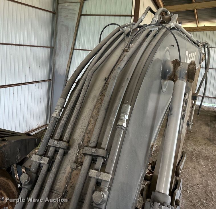 image for item DO6466 2020 John Deere 210G excavator