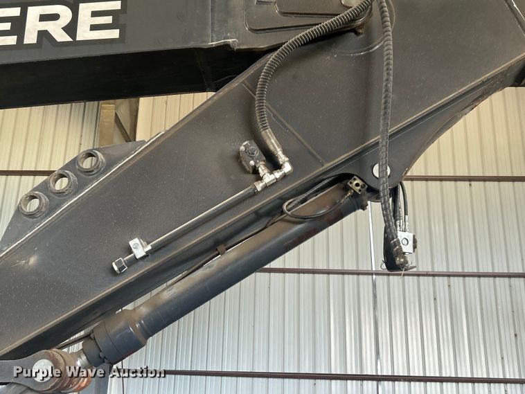 image for item DO6466 2020 John Deere 210G excavator