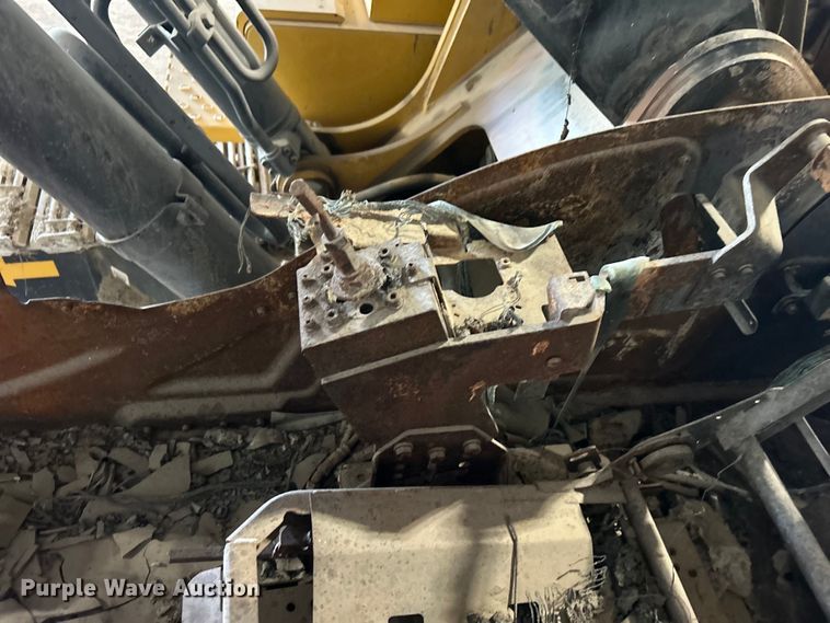 image for item DO6466 2020 John Deere 210G excavator