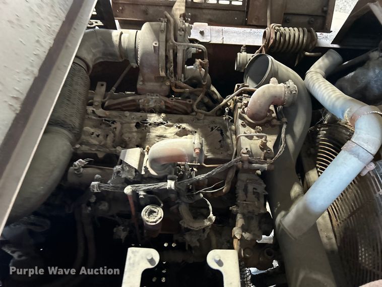 image for item DO6466 2020 John Deere 210G excavator