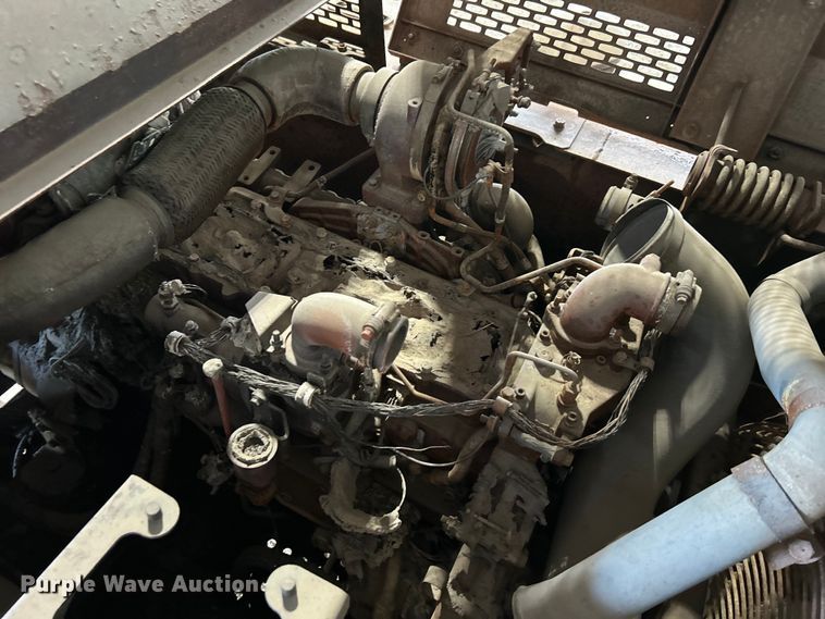 image for item DO6466 2020 John Deere 210G excavator