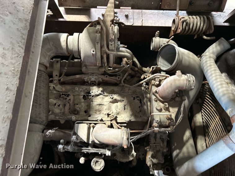 image for item DO6466 2020 John Deere 210G excavator