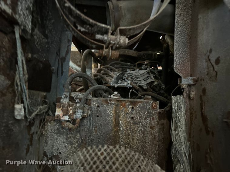 image for item DO6466 2020 John Deere 210G excavator