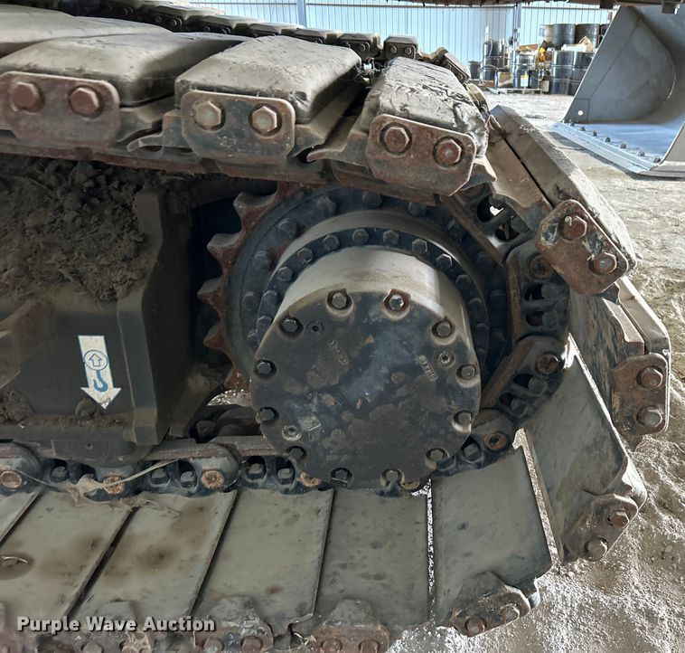 image for item DO6466 2020 John Deere 210G excavator