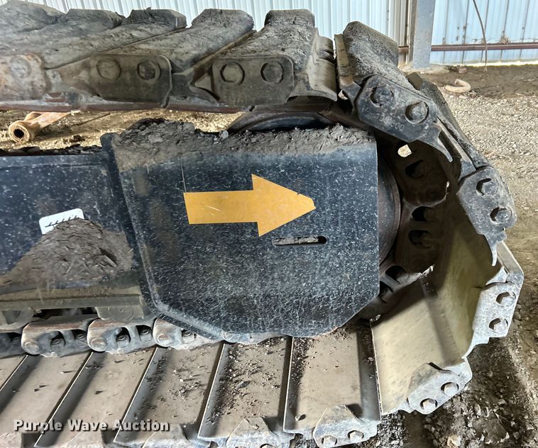 image for item DO6466 2020 John Deere 210G excavator