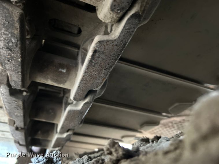 image for item DO6466 2020 John Deere 210G excavator