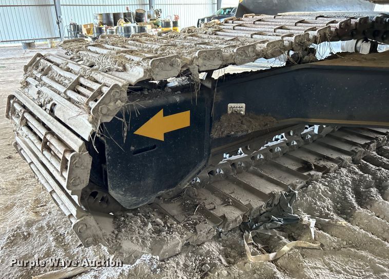 image for item DO6466 2020 John Deere 210G excavator