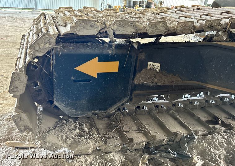 image for item DO6466 2020 John Deere 210G excavator