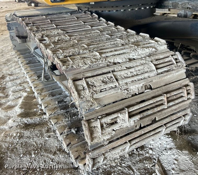 image for item DO6466 2020 John Deere 210G excavator