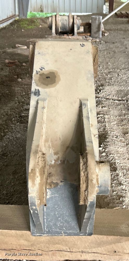 image for item DO6466 2020 John Deere 210G excavator