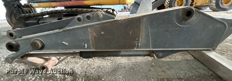 image for item DO6466 2020 John Deere 210G excavator