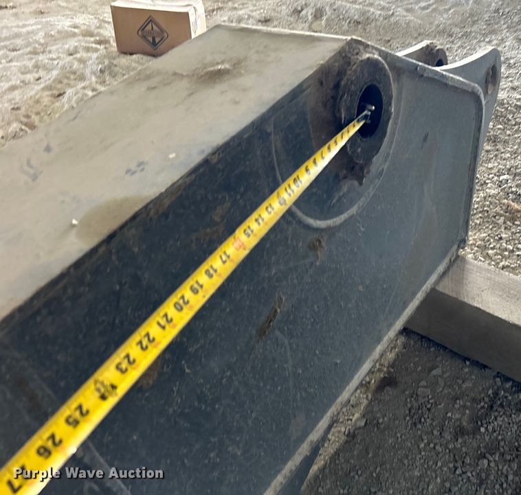 image for item DO6466 2020 John Deere 210G excavator