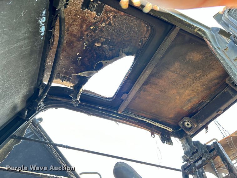 image for item DO6467 2012 John Deere 210G LC excavator