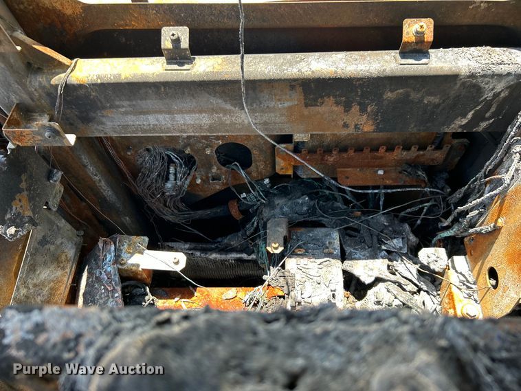 image for item DO6467 2012 John Deere 210G LC excavator