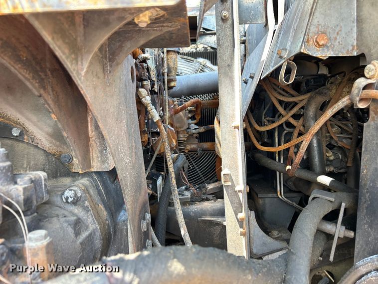 image for item DO6467 2012 John Deere 210G LC excavator