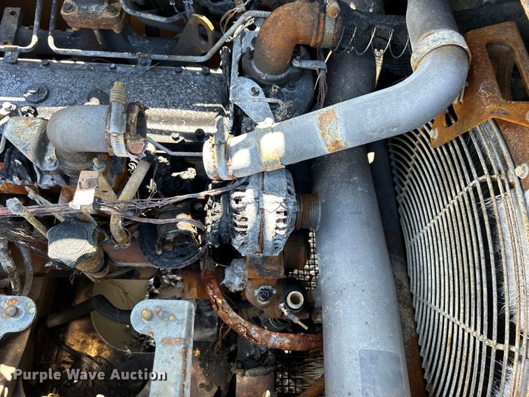 image for item DO6467 2012 John Deere 210G LC excavator