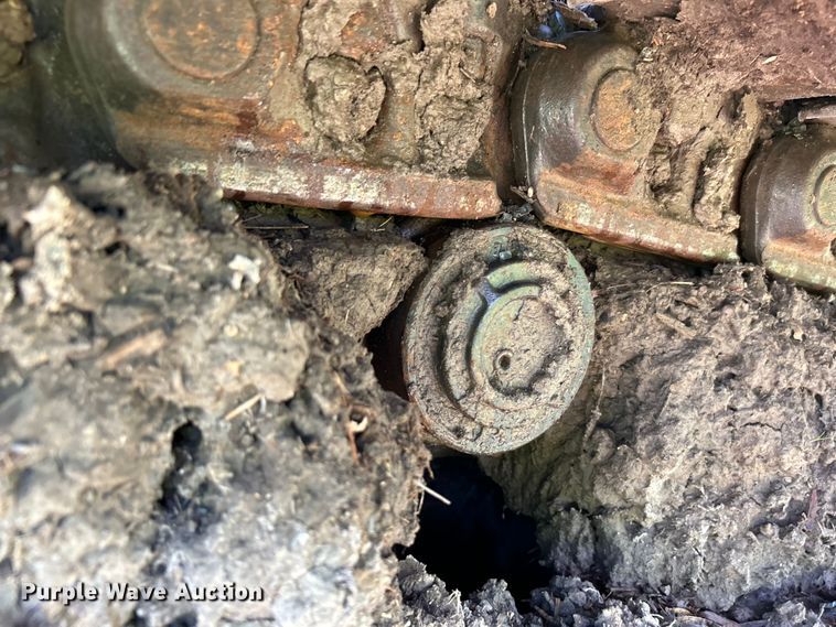 image for item DO6467 2012 John Deere 210G LC excavator