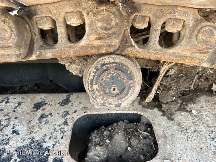 image for item DO6467 2012 John Deere 210G LC excavator