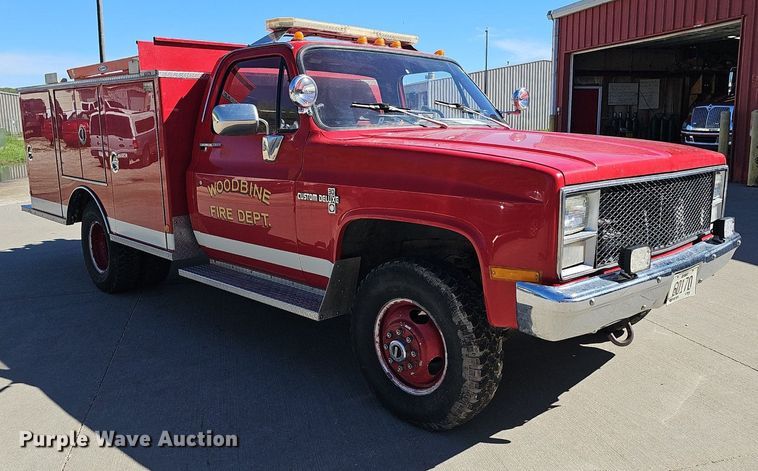 image for item DP0885 1983 Chevrolet Custom Deluxe K30 brush fire truck