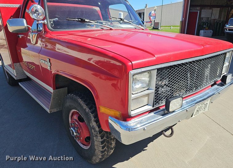 image for item DP0885 1983 Chevrolet Custom Deluxe K30 brush fire truck