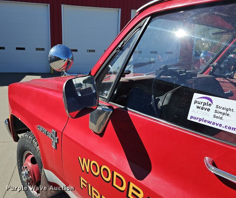 image for item DP0885 1983 Chevrolet Custom Deluxe K30 brush fire truck